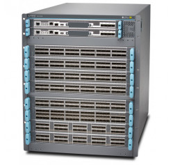 Juniper QFX10008-BASE