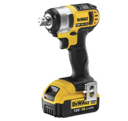 DeWALT DCF880M2